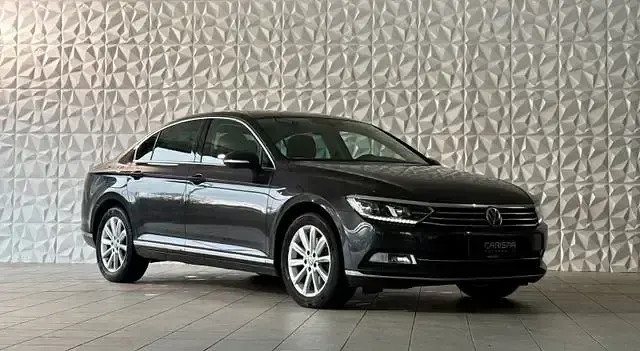 Gebraucht VW Passat Highline 150 PS (110 kW) 2015 Andere Limousine