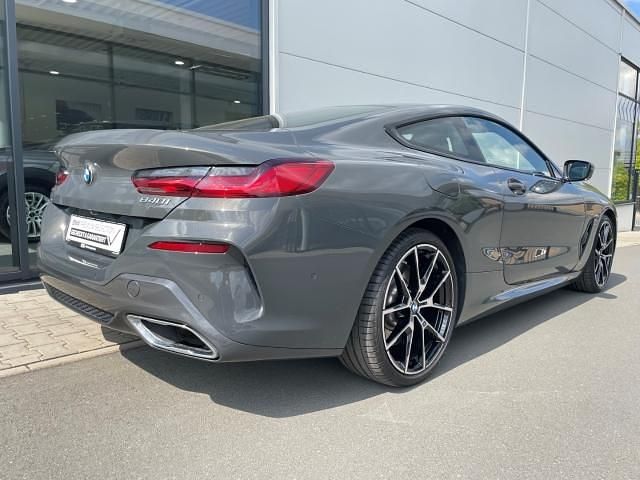 Gebraucht BMW 840 Efficient Dynamics 333 PS (244 kW) 2021 Grau Coupé