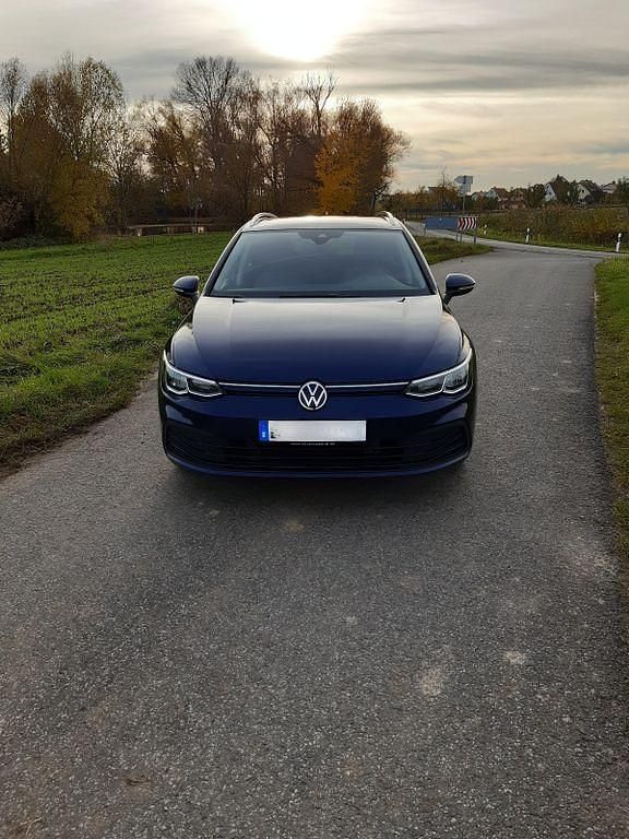 Blau Gebraucht 2021 VW Golf VII Life Kombi | 19.000 € (Fairer Preis) - Bild 1/4