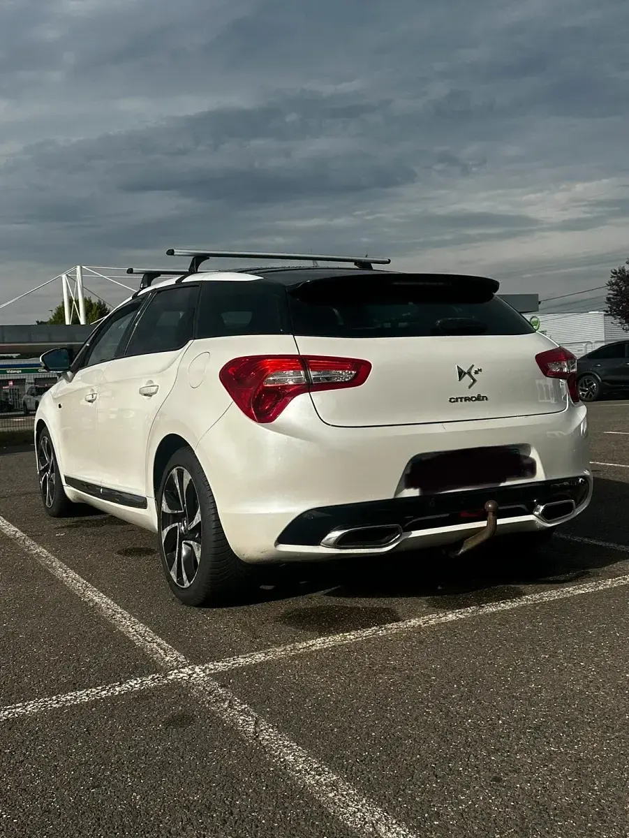 Gebraucht Citroën DS5 200 PS (147 kW) 2013 Kleinwagen