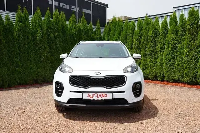 Gebraucht Kia Sportage Vision 132 PS (97 kW) 2016 Weiß SUV