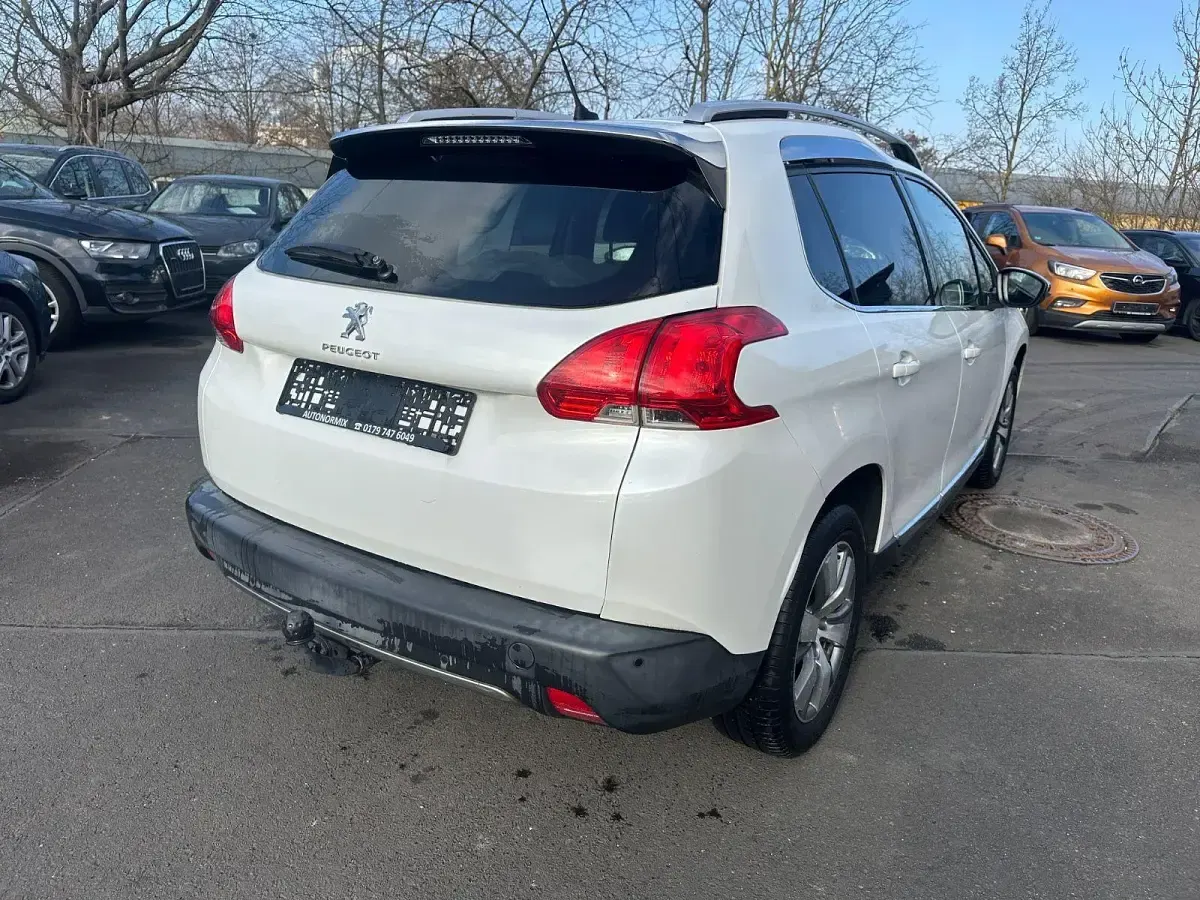 Gebraucht Peugeot 2008 Allure 92 PS (67 kW) 2013 Weiß SUV