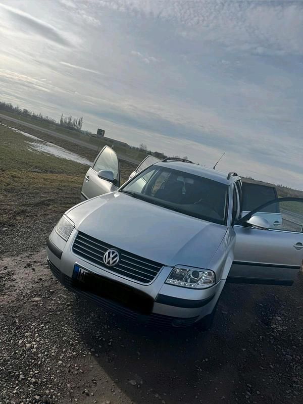 Gebraucht VW Passat 135 PS (99 kW) 2005 Silber Kombi