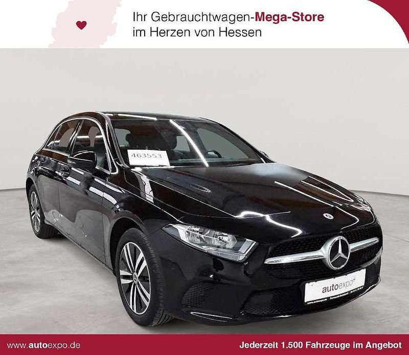 Schwarz Gebraucht 2021 Mercedes A250 Progressive Limousine | 20.589 € (Guter Preis) - Bild 1/4