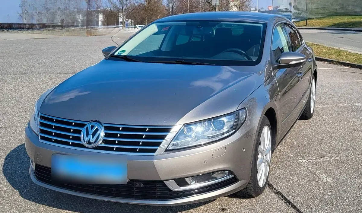 Gebraucht VW CC 140 PS (102 kW) 2013 Silber Limousine