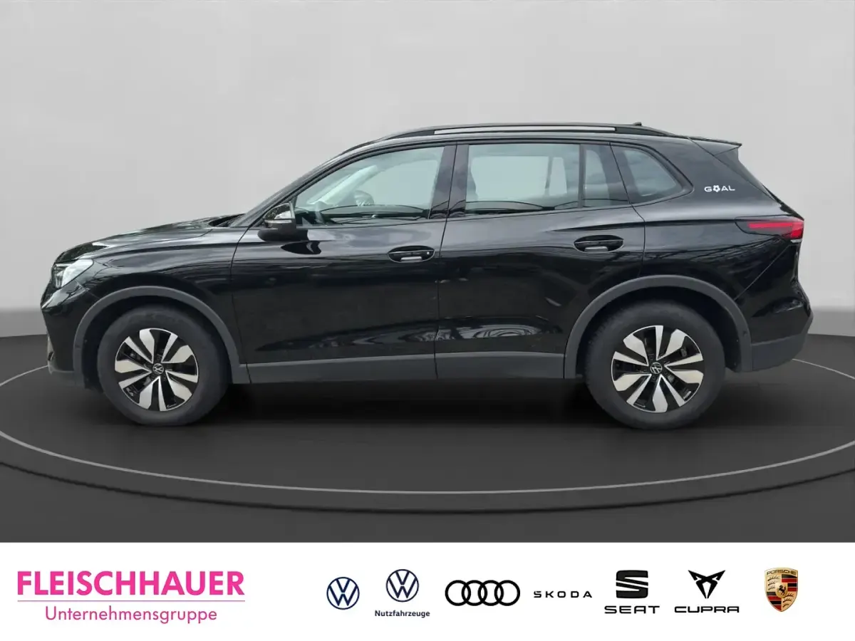 Gebraucht VW Tiguan Goal 320 PS (235 kW) 2024 Schwarz SUV