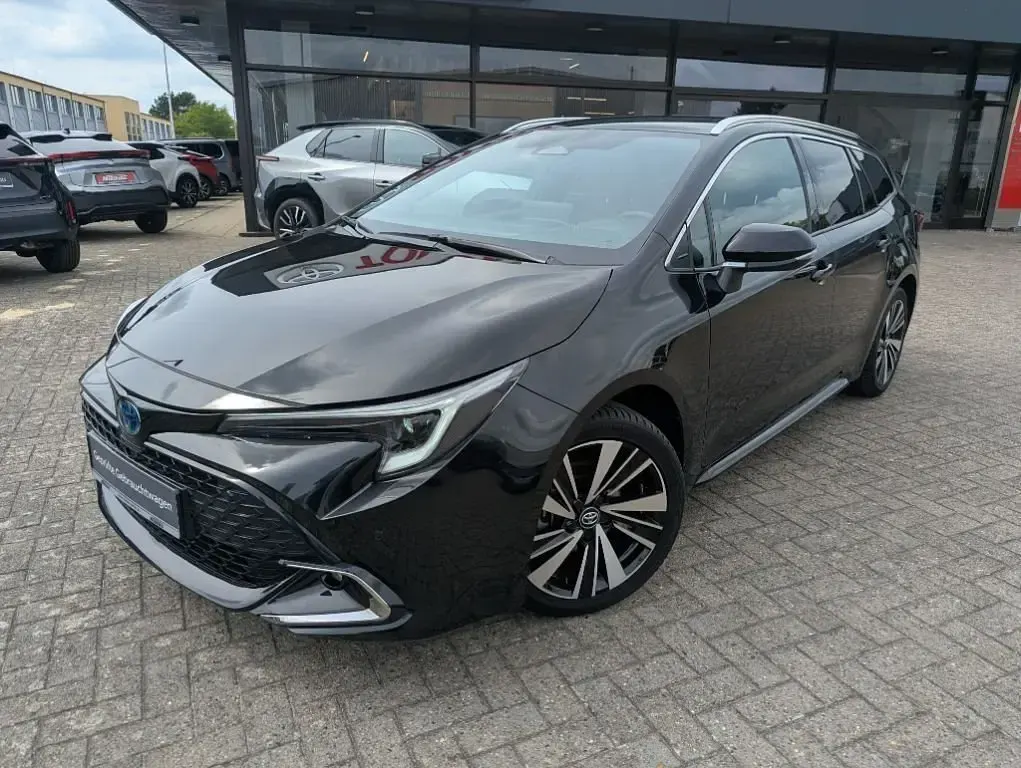 Gebraucht Toyota Corolla Basis 140 PS (102 kW) 2025 Mysticschwarz mica Kombi