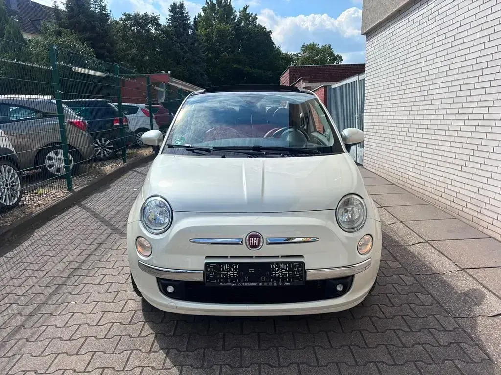 Gebraucht Fiat 500 Lounge 101 PS (74 kW) 2011 Weiß Cabrio