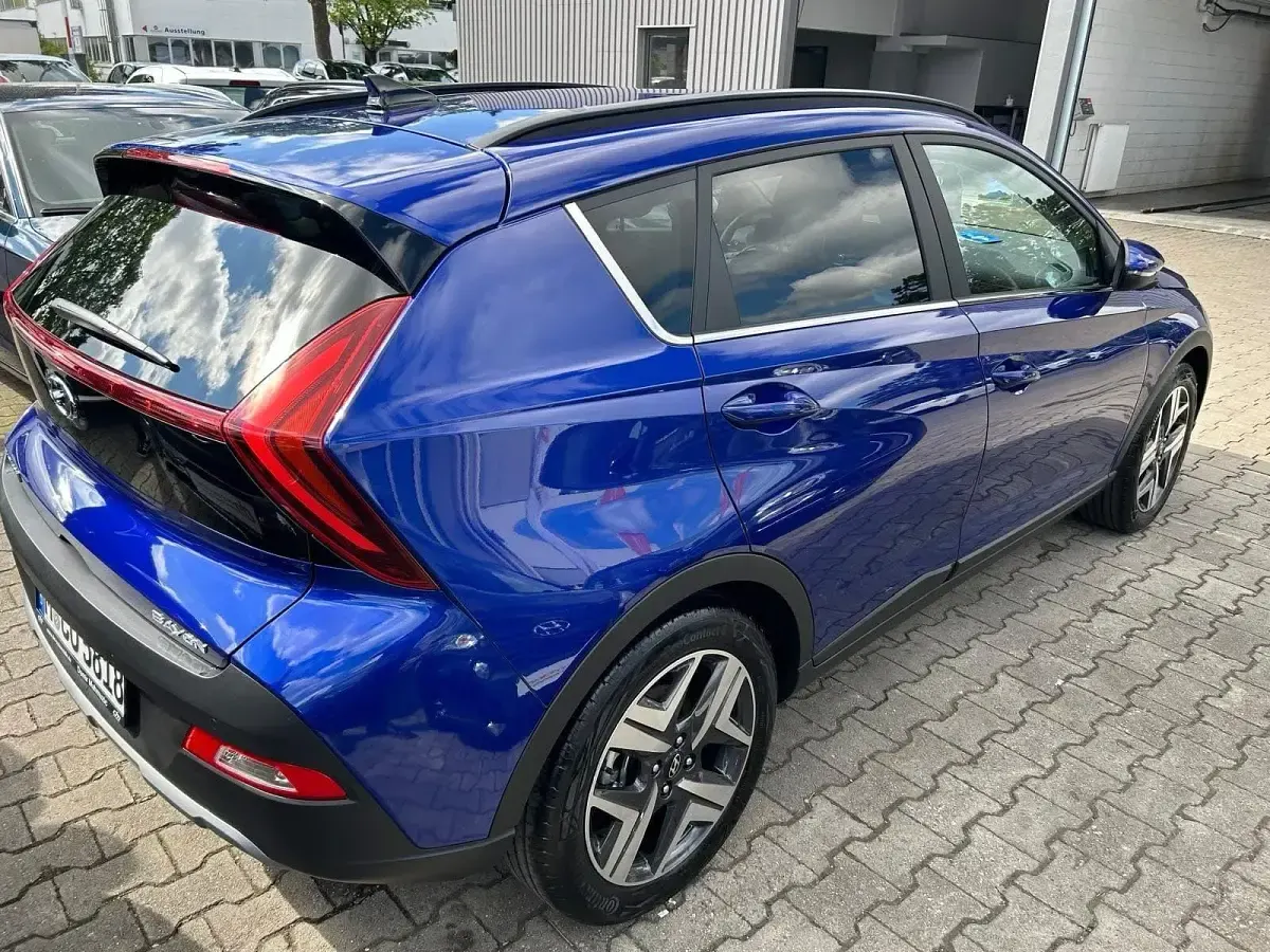 Gebraucht Hyundai Bayon 101 PS (74 kW) 2024 Blau SUV