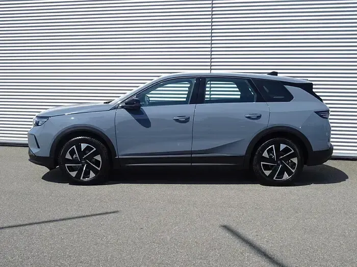Neu Opel Grandland X Edition 145 PS (106 kW) 2026 Grafik grau SUV