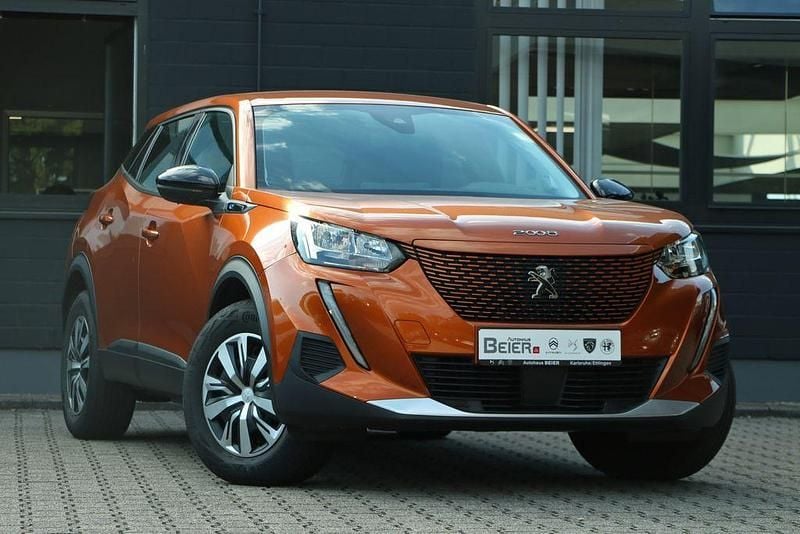 Gebraucht Peugeot e-2008 Active 100 kW (136 PS) 2022 Orange SUV