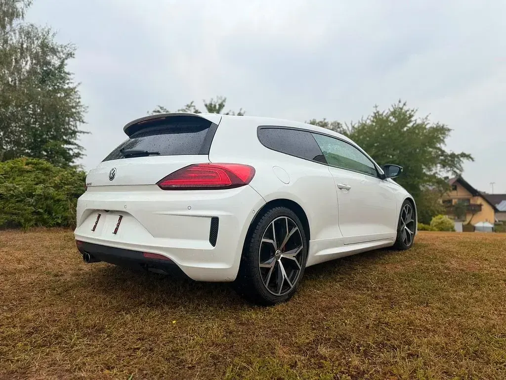 Gebraucht VW Scirocco GTS 220 PS (161 kW) 2016 Weiß Coupé