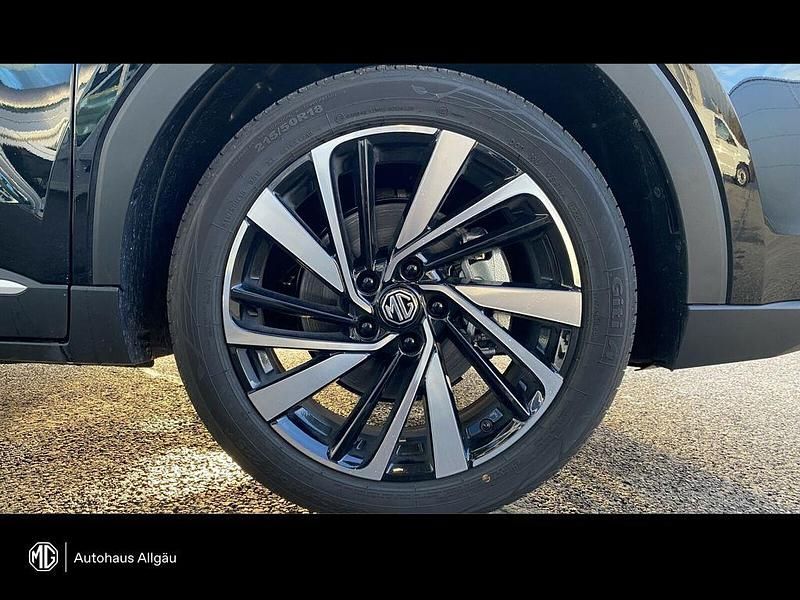 Neu MG ZS Luxury 197 PS (144 kW) 2026 Pebble black SUV