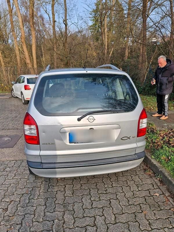 Gebraucht Opel Zafira 140 PS (102 kW) 2005 Silber Van / Kleinbus