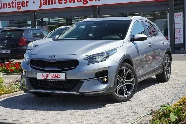 Gebraucht Kia XCeed 140 PS (102 kW) 2020 Silber SUV
