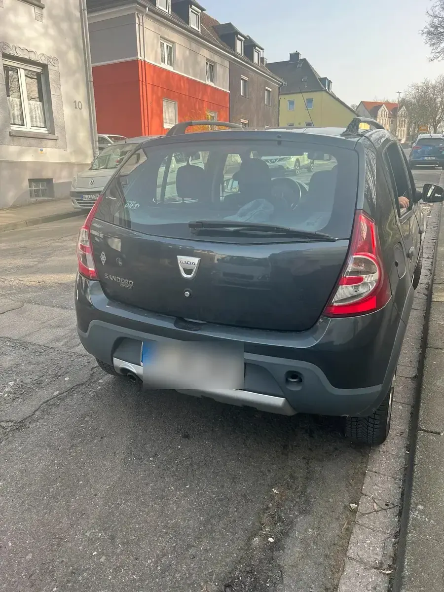 Gebraucht Dacia Sandero Stepway 86 PS (63 kW) 2010 Grau SUV