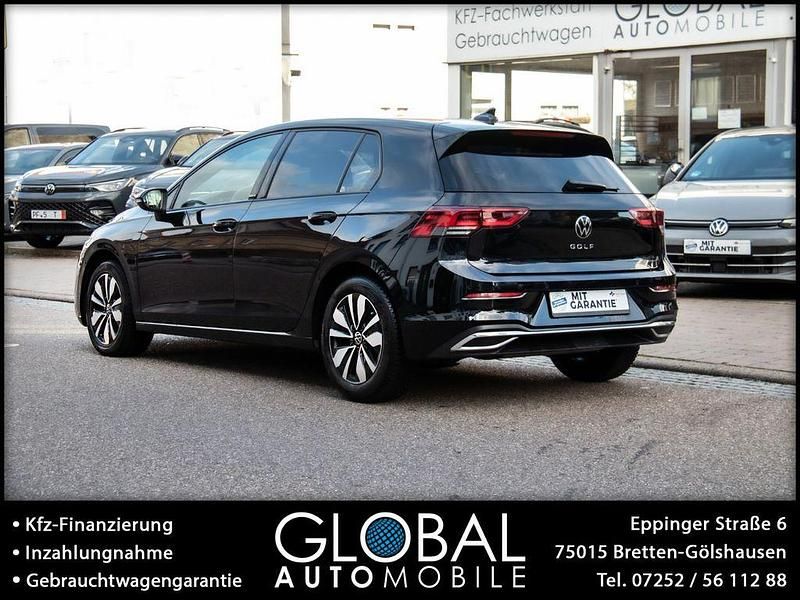 Gebraucht VW Golf VIII Move 150 PS (110 kW) 2023 Schwarz Limousine