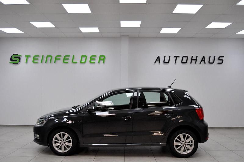 Gebraucht VW Polo Comfortline 90 PS (66 kW) 2016 Grau Kleinwagen