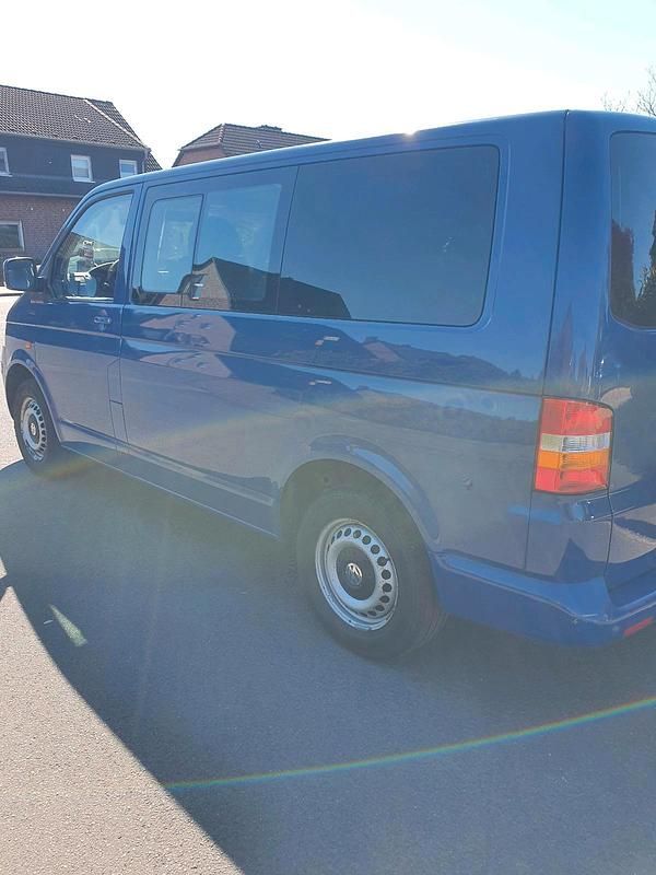 Używany VW T5 174 KM (127 kW) 2003 Niebieski Van