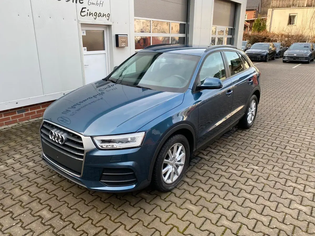 Gebraucht Audi Q3 Advanced 150 PS (110 kW) 2016 Blau SUV