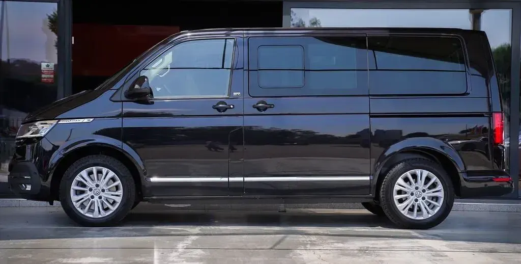 Gebraucht VW Multivan 204 PS (150 kW) 2021 Schwarz Van / Kleinbus
