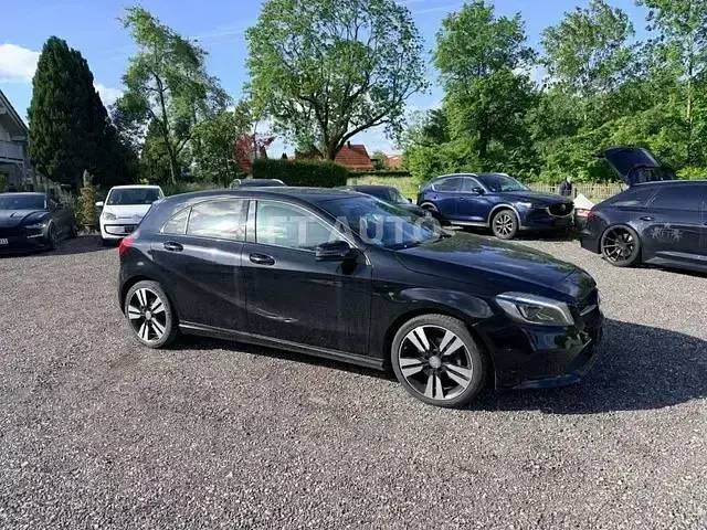 Gebraucht Mercedes A220 177 PS (130 kW) 2016 Schwarz Limousine