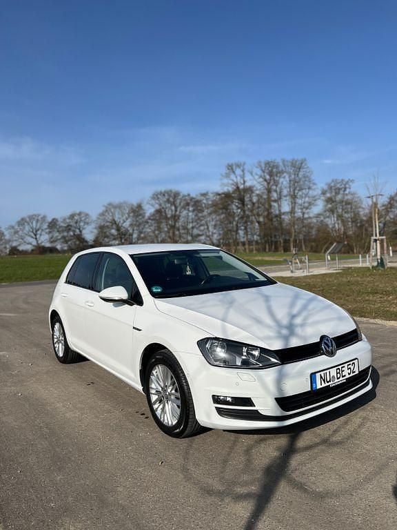 Gebraucht VW Golf VII Cup 110 PS (80 kW) 2015 Weiß Limousine
