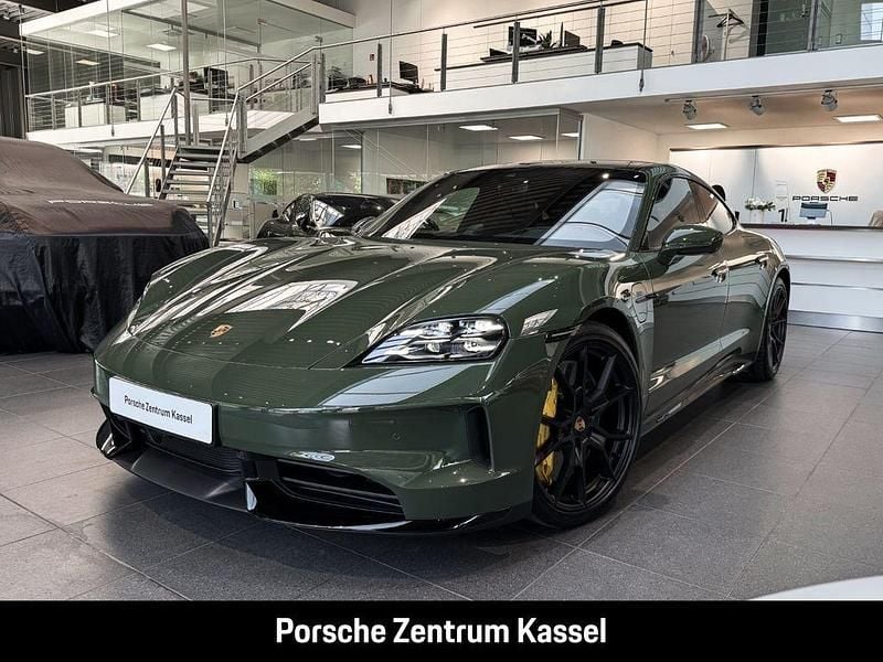Gruen Neu 2025 Porsche Taycan GTS Limousine | 203.707 € - Bild 1/4