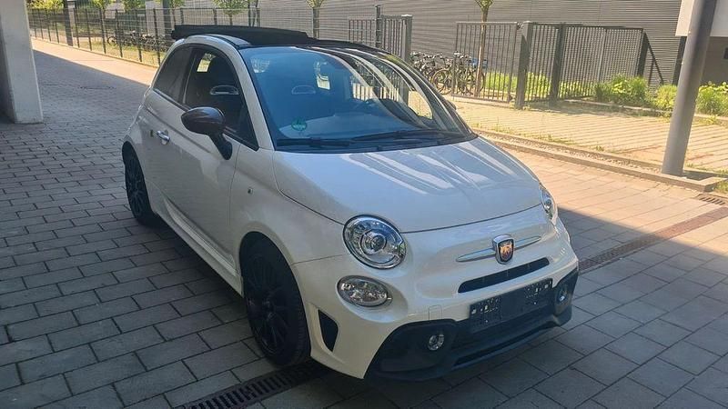 Gebraucht Abarth 595C 165 PS (121 kW) 2023 Weiß Cabrio