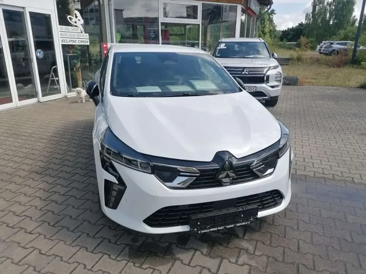 Neu Mitsubishi Colt Edition 91 PS (66 kW) 2025 Antarktisweiß Kleinwagen