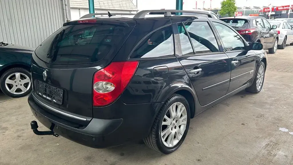 Gebraucht Renault Laguna GrandTour Initiale 150 PS (110 kW) 2006 Schwarz Kombi