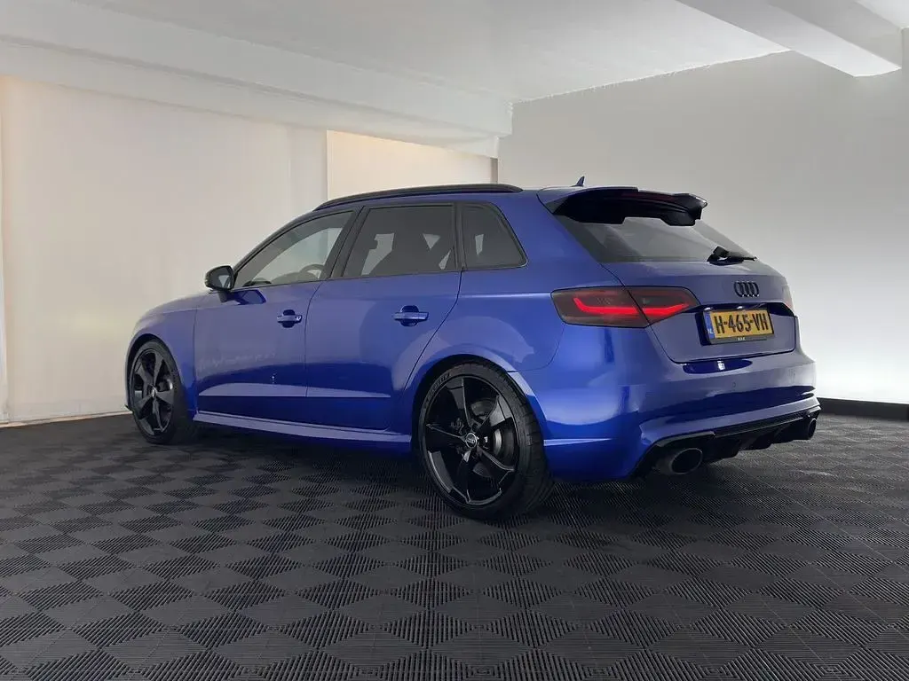 Gebraucht Audi RS3 Proline 368 PS (270 kW) 2016 Blau Limousine