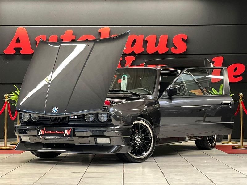 Second-hand BMW M3 Performance 215 CP (158 kW) 1987 Negru Coupe
