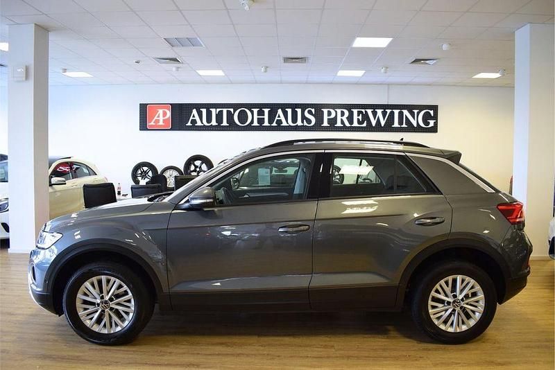 Gebraucht VW T-Roc 150 PS (110 kW) 2023 Indium gray metallic SUV
