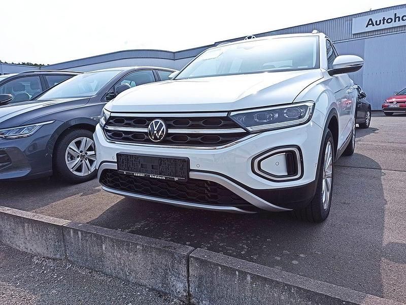 Weiß Gebraucht 2023 VW T-Roc Style SUV | 25.890 € (Fairer Preis) - Bild 1/4