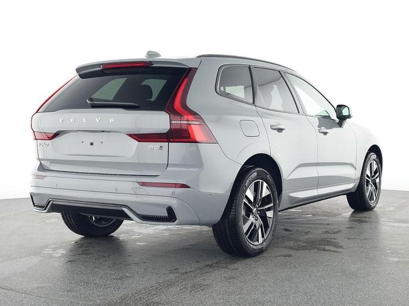 Gebraucht Volvo XC60 Plus 250 PS (183 kW) 2025 Grau SUV