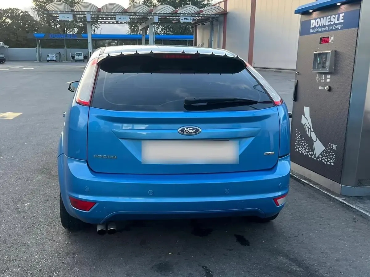 Brugt Ford Focus 90 HK (66 kW) 2009 Blå Sedan