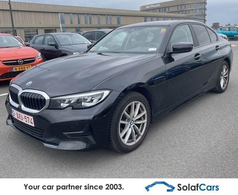 Schwarz Gebraucht 2021 BMW 316 Limousine | 19.723 € (Fairer Preis) - Bild 1/4