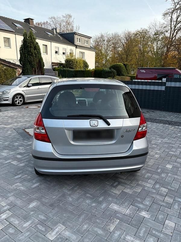 Gebraucht Honda Jazz 81 PS (59 kW) 2001 Grau Kleinwagen