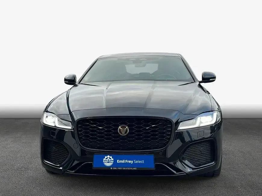 Gebraucht Jaguar XF 300 PS (220 kW) 2023 Lackierung: metallic Limousine