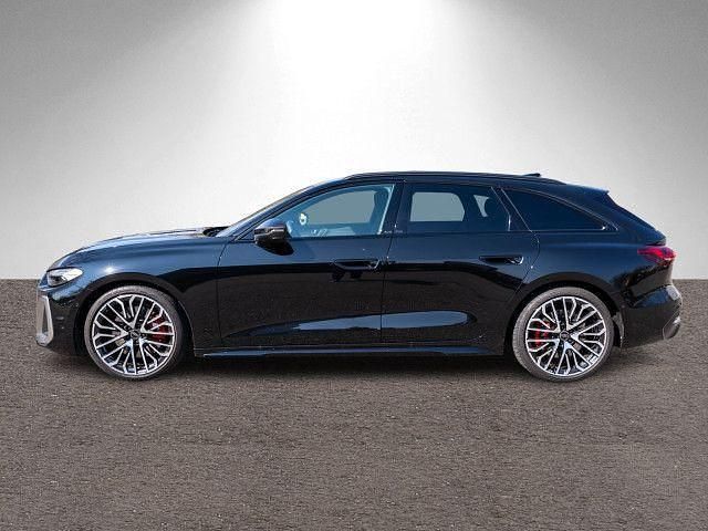 Gebraucht Audi S5 Ambiente 367 PS (269 kW) 2025 Mythosschwarz metallic Kombi