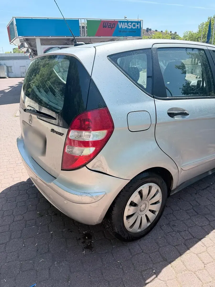 Gebraucht Mercedes A170 116 PS (85 kW) 2005 Silber Kleinwagen