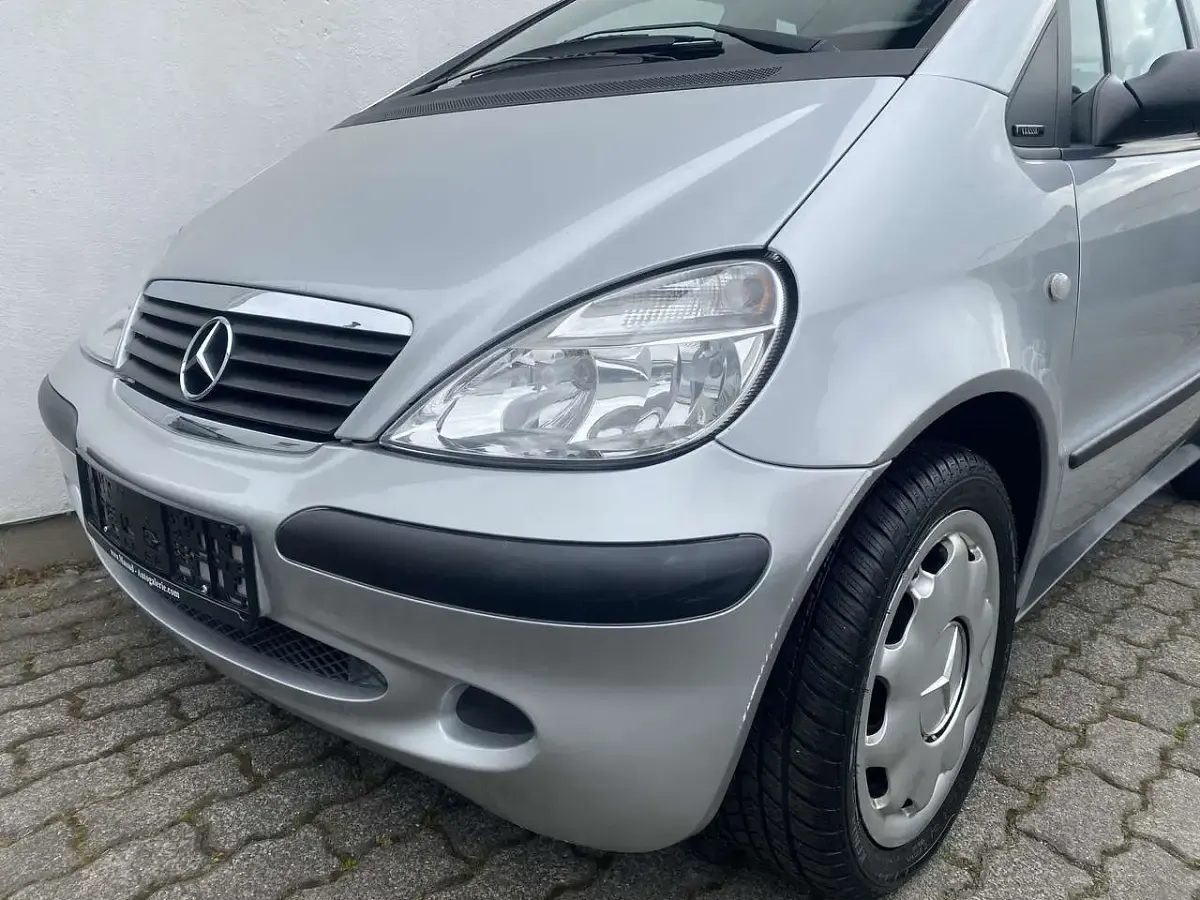 Gebraucht Mercedes A140 Elegance 82 PS (60 kW) 2001 Silber Kleinwagen