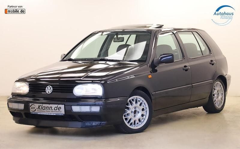 Gebraucht VW Golf III 90 PS (66 kW) 1995 Schwarz Limousine