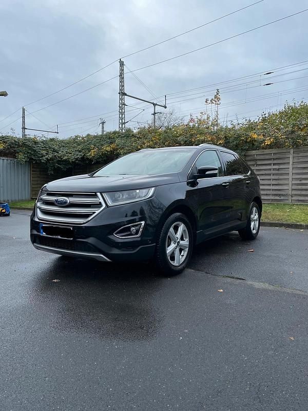 Schwarz Gebraucht 2018 Ford Edge Titanium SUV | 17.900 € (Guter Preis) - Bild 1/4