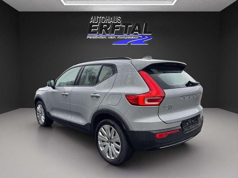 Gebraucht Volvo EX40 Core 185 kW (252 PS) 2025 Grau SUV