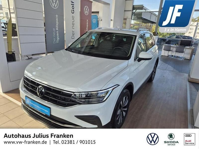 Pure white Gebraucht 2023 VW Tiguan Move SUV | 27.970 € (Fairer Preis) - Bild 1/4