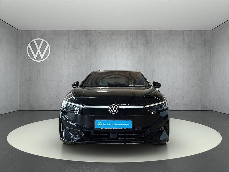 Gebraucht VW ID.7 Pro 210 kW (286 PS) 2023 Grenadillschwarz metallic Kleinwagen