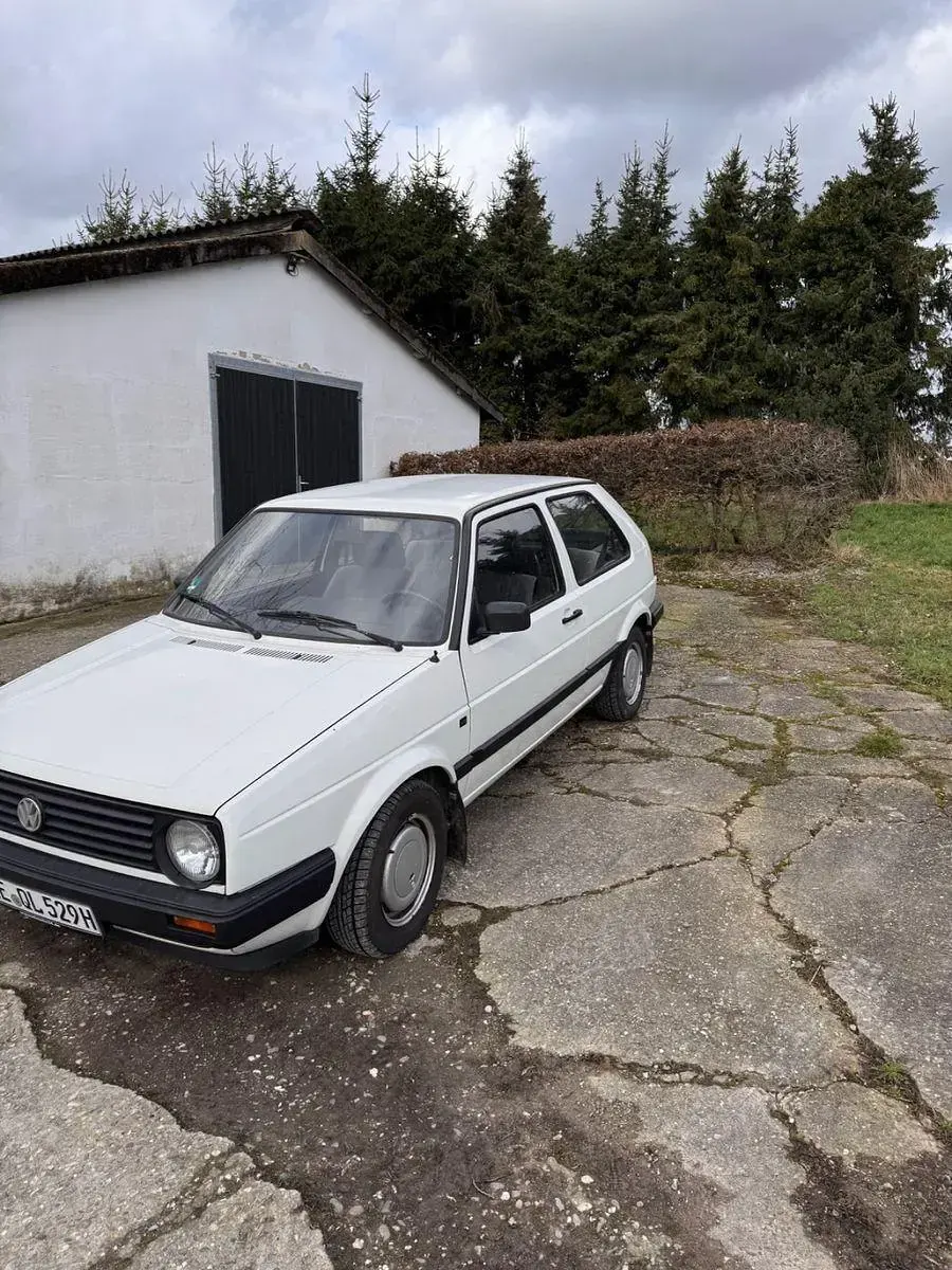 Brugt VW Golf II 69 HK (50 kW) 1989 Hvid Hatchback