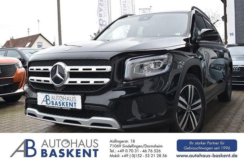 Schwarz Gebraucht 2021 Mercedes GLB200 SUV | 29.890 € (Fairer Preis) - Bild 1/4